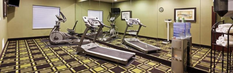 Holiday Inn Express & Suites Brady By Ihg Exteriör bild