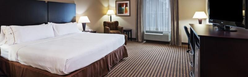 Holiday Inn Express & Suites Brady By Ihg Exteriör bild